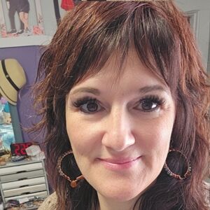 Meet your Posher, Stephanie